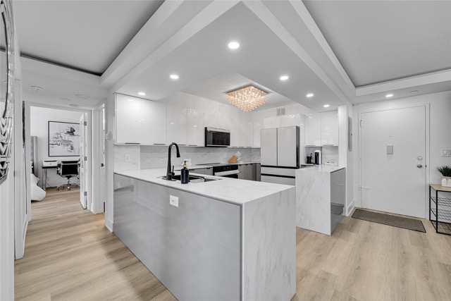 Craig Eicher - KW Realty